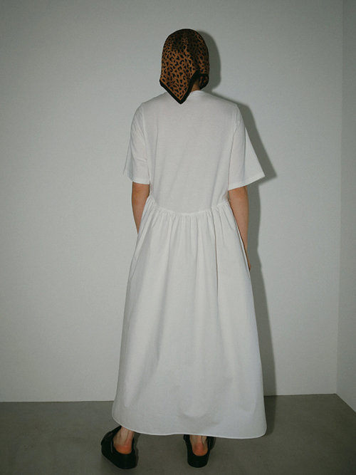 Jaefun docking flare dress|Can be delivered|アマイル Jaefun docking flare dress|Can be delivered|アマイル